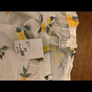 Forever 21 Tops - Off the shoulder top Forever 21 Tops - Off the shoulder top